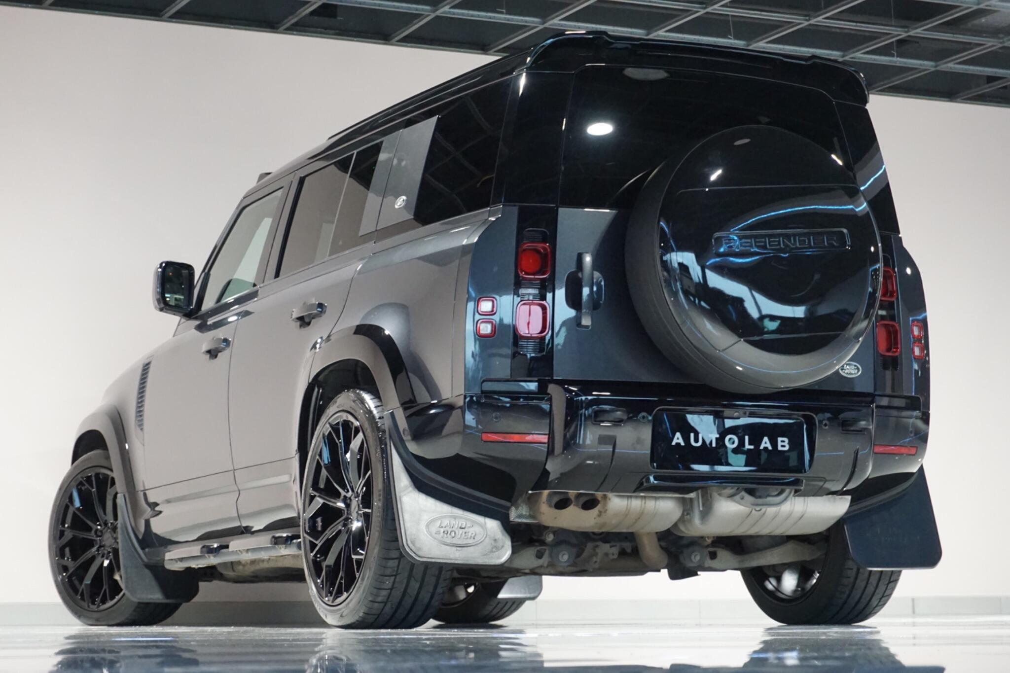 Land Rover Defender 110 3.0 D300 MHEV X-Dynamic HSE SUV 5dr Diesel Auto 4WD Euro 6 (s/s) (300 ps)